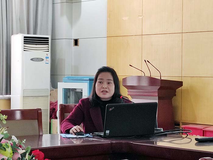 午夜剧场
举办《从疫情防控看制度优势》专题教育报告2.jpg